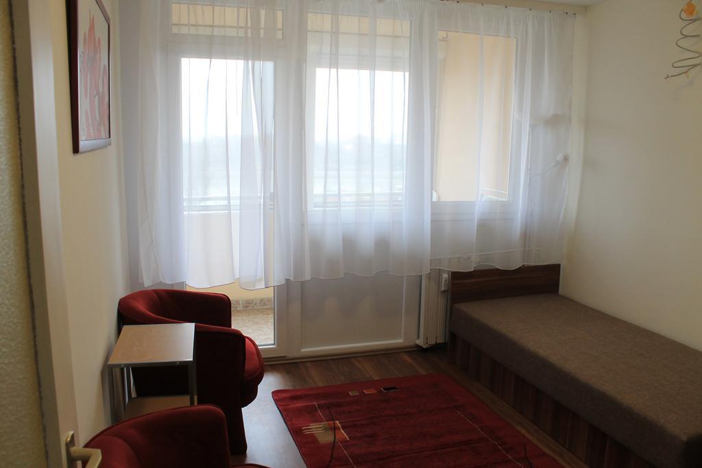 Louis Apartment Βουδαπέστη Εξωτερικό φωτογραφία